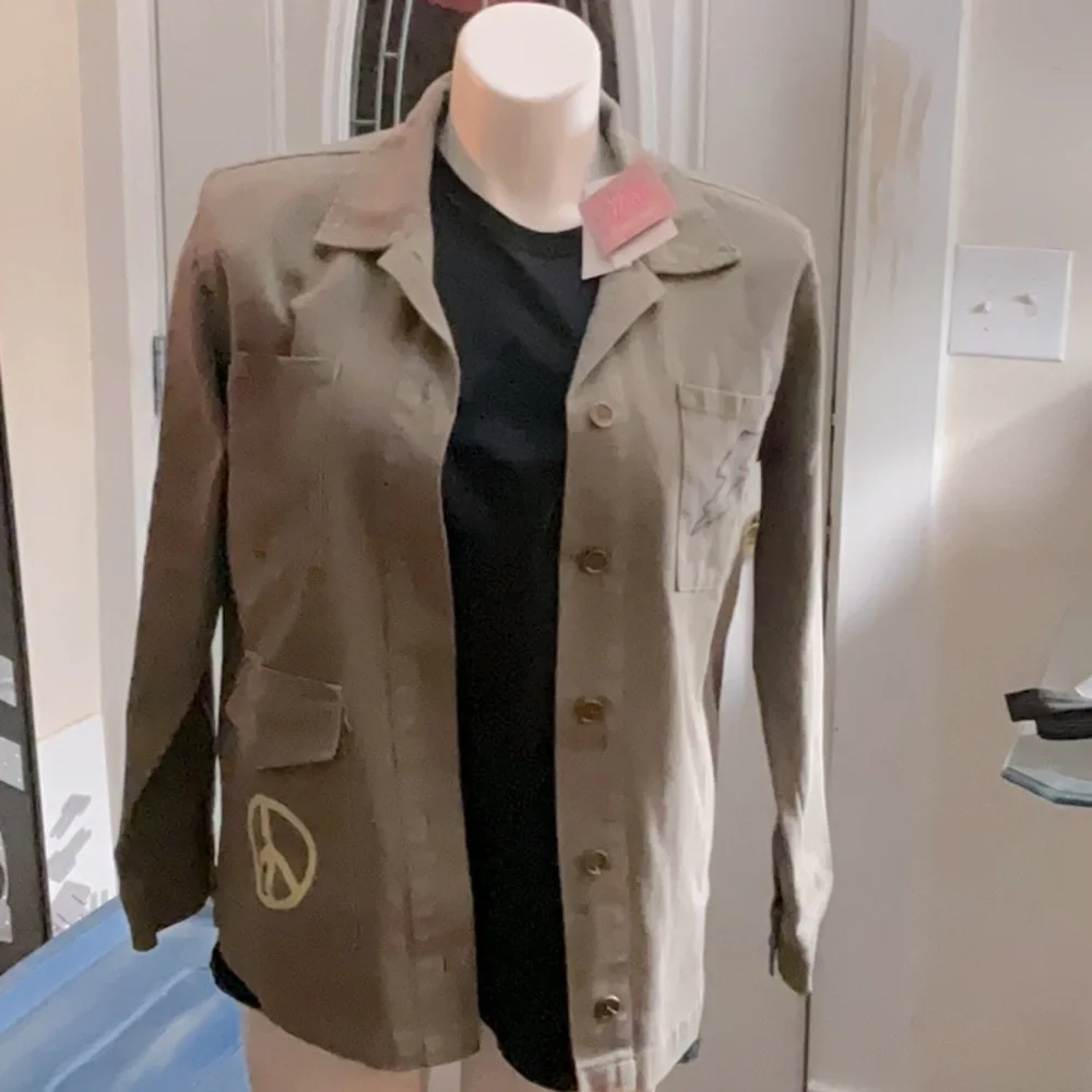 Shirt / jacket - Picture 1 of 4